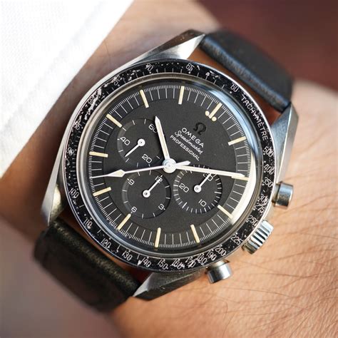 omega speedmaster professional 105.012.